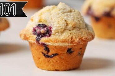 The Best Blueberry Muffins Recipe (Bakery Style!)