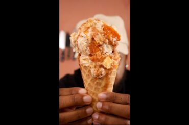 Peach Cobbler Rum No-Churn Ice Cream