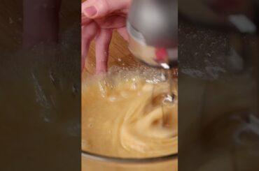 Brownie Pro Tip Alert! 🛎️ Because Nobody Wants A Dull, Sad Top 😉