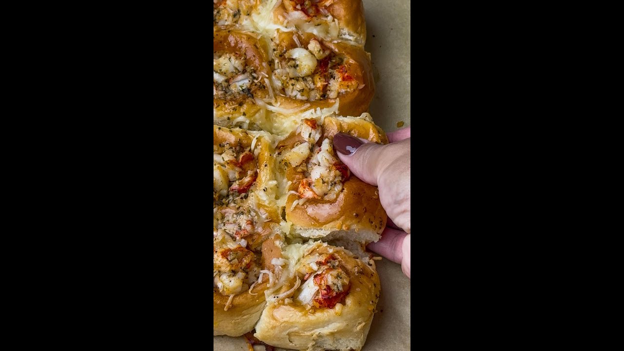 Garlic Butter Lobster Roll Pull Apart Sliders Garlic Butter Lobster Roll Pull Apart Sliders