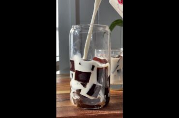 Coffee Jelly with Milk