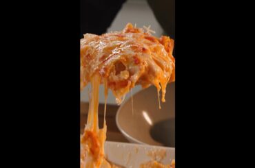 The Best Mac and Cheese: Oven Cutdown Ft. Ronica