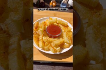 Crunchy Potato Spiral #shorts #recipe #potato #snacks #trending #viral #shortsfeed #cooking #spiral