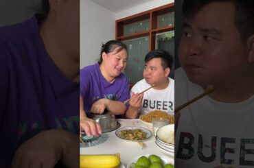 I knew you would try to grab the food, so don’t take mine later.