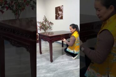 “Elegant Solid Wood Dining Table – Space-Saving & Stylish!”#Hashtags:#DiningTable #HomeDecor