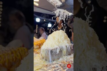 Enjoy Japanese-style Bacon Pizza with Flame-melted Mozzarella at A Thai Festival 🍕🔥