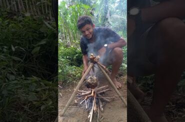 making chocolate cake in the coconut 🥥 #survival #cooking #coconut