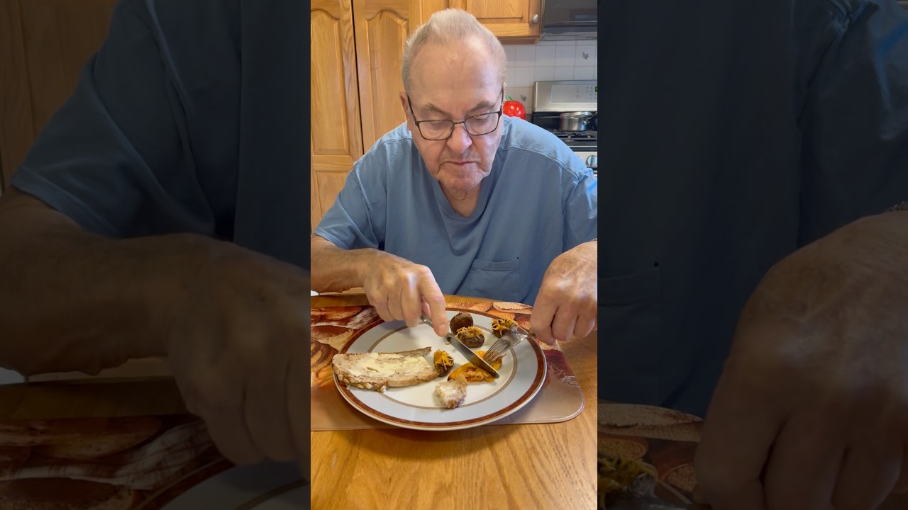 Opa Eats Butterbrot Like Fine Dining π | Fork & Knife Skills On Point! #Shorts #OpaEats #Butterbrot Opa Eats Butterbrot Like Fine Dining π | Fork & Knife Skills On Point! #Shorts #OpaEats #Butterbrot