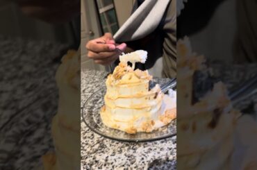 Fine dining 🤌🏼👌#bakedalaska #finedining #menswear #wool #foodie