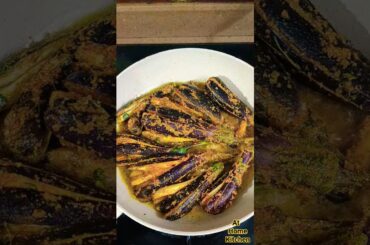 Lahsuni Tawa Baingan Fry #shorts #food #recipe #cooking #athomekitchen #asmr #foodie