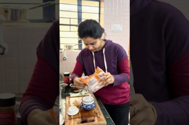 Ghar mei aa rhe h special guests #minivlog #foodvlog #cooking #recipe #bengalifood #shorts #chicken