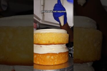 do what's comfortable  when #baking #cooking and #cakedecorating in your #kitchen #youtubeshorts