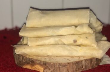 “Delicious Chicken & Vegetable Roll in Minutes 🍗🥕”