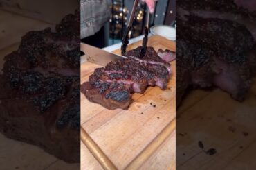 $1000 on the table.Still asking ‘why’?Then this steak isn’t for you.🔥🥩#explore #steak #yummy 🔥🗽