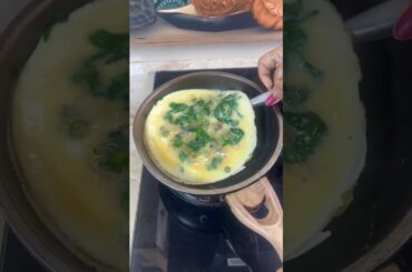 Try This Palak Onion Egg Omelet #cooking #food #recipe #egg #omelet #shorts