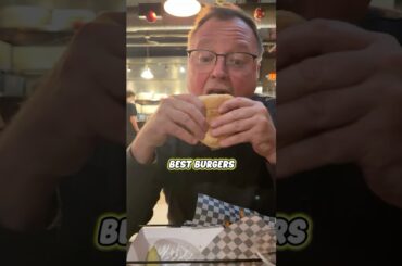 A snowy Medina day and we still ended up on our favorite patio 🍔❄️