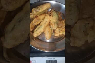 today's breakfast thali #shorts#breakfast #food #recipe #cooking #youtubeshorts #trending
