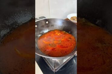 The Universal Table: One Person's Meal, East Meets West