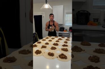24 burritos that you’re guaranteed to make again   #madprotein #madprotein ￼￼