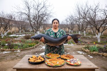 This Fish Weighs 10kg! Village Woman Cooks Massive Laxa Fish Outdoors
