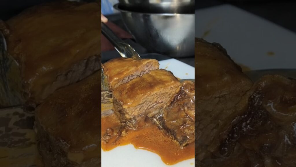 “เตรียมวัตถุดิบก่อนออกงาน chef table”ในการเตรียมวัตถุดิบ ถือเป็นสิ่งสำคัญมาก#jamn_bkk #chef