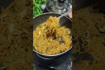 fried maggi 🤤#recipe #food #cooking #cookingchannel