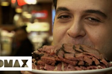 Adam Richman VS New York: SYLIVA'S VS KATZ'S | Man V. Food
