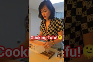 Ka Fanu, Daphne cooking Tlem!🥰🍲💖💥#cooking #tofu #fry #dinner