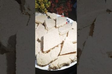 suji ka katli #katli #sujikakatli #recipe #cooking #ytshorts #viral #food #instant