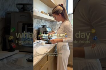 another fun day of eating 🐄🍯🍳 #whatieatinaday #healthy #healthyeating #food #foodlover #recipe