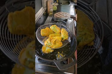 Cabbage Roll #shortvideo #viralvideo #recipe #cabbagerolls #food #foodies #pakora #cooking