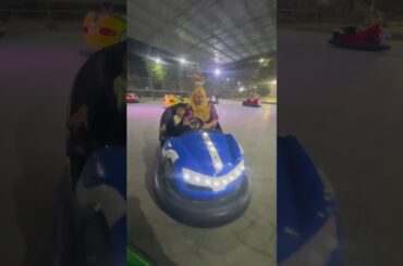 We ride a bumper car in chefs table courtside￼ #foryou please subscribe ￼￼