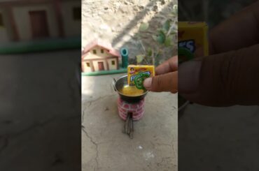 Snacks vs Papad😰 mini kitchen😜#dollkitchen #cooking #miniaturefood #minifood