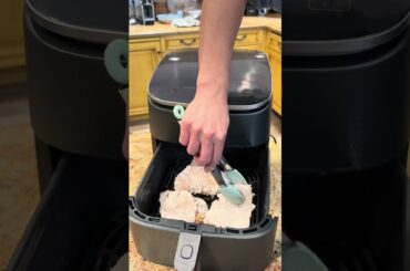 What are your favorite crockpot meals? #shorts #fyp #cooking #dinner #popeyes  #popeyeschicken