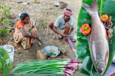 ROHU FISH CURRY and ONION SHAK VAJI cooking & eating by santali tribe couple