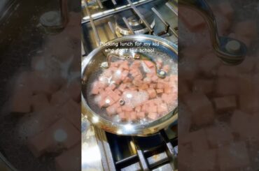 Feeling less guilty with boiling spam :D #schoollunch #cooking #lunchbox #bentobox #easyrecipe