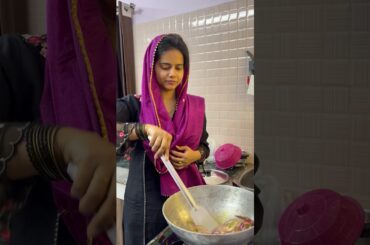 Chawal k ate ka roti banaya iftar me #recipe #cooking #bengalifood #shorts #minivlog #iftar #ramadan