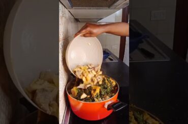 how she cook the best Nigerian spinach soup, #cooking #foodlover #cookingchannel