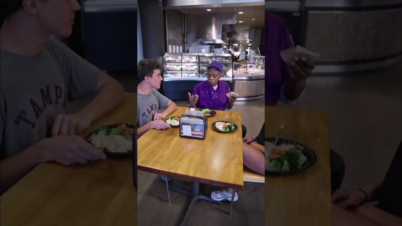 Dining at UTampa Is a Community Experience! Dining at UTampa Is a Community Experience!