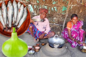 BATA FISH CURRY with LAUKI cooking & eating by santali tribe grand maa