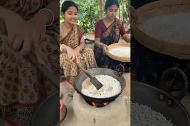 Traditional Muri fried in the village's open oven | #shorts #cooking #recipe #MuriMaking