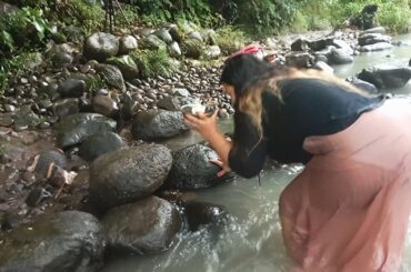 Camping trip - Heavy rain cooking emergency, hopefully it doesn't fail - ASMR RAIN