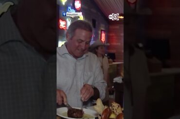 Seafood and steaks! The new pop-up fine-dining restaurant taking the rodeo by storm!