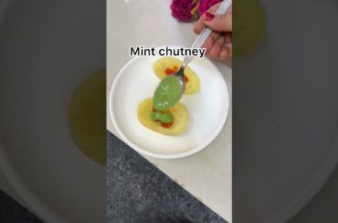 Try this unique aloo chaat #instagood #food #indianrecipes #streetfood #cooking #easyrecipe #shots