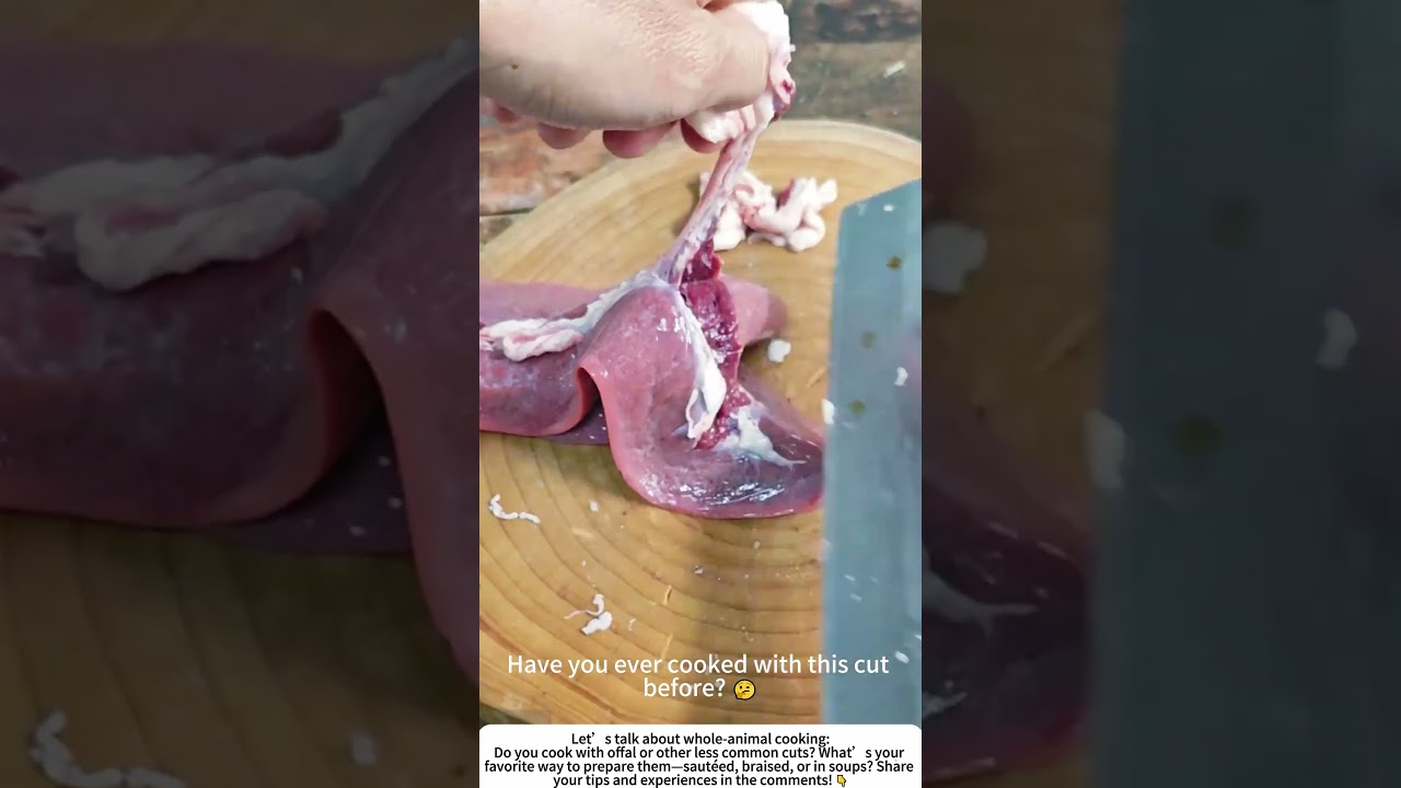 Precision Prep: Trimming a Pork Pancreas 👨🍳🔪 Precision Prep: Trimming a Pork Pancreas 👨🍳🔪