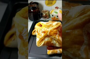 egg puff #bakery #viralvideo #food #cooking #egg #shorts #viralshorts #trending #baking #sarala