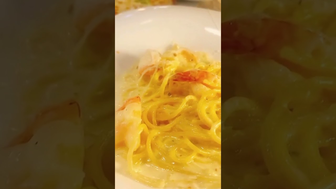 Dinner with Friends at a Beautiful Fine Dining Restaurant π· Dinner with Friends at a Beautiful Fine Dining Restaurant π·