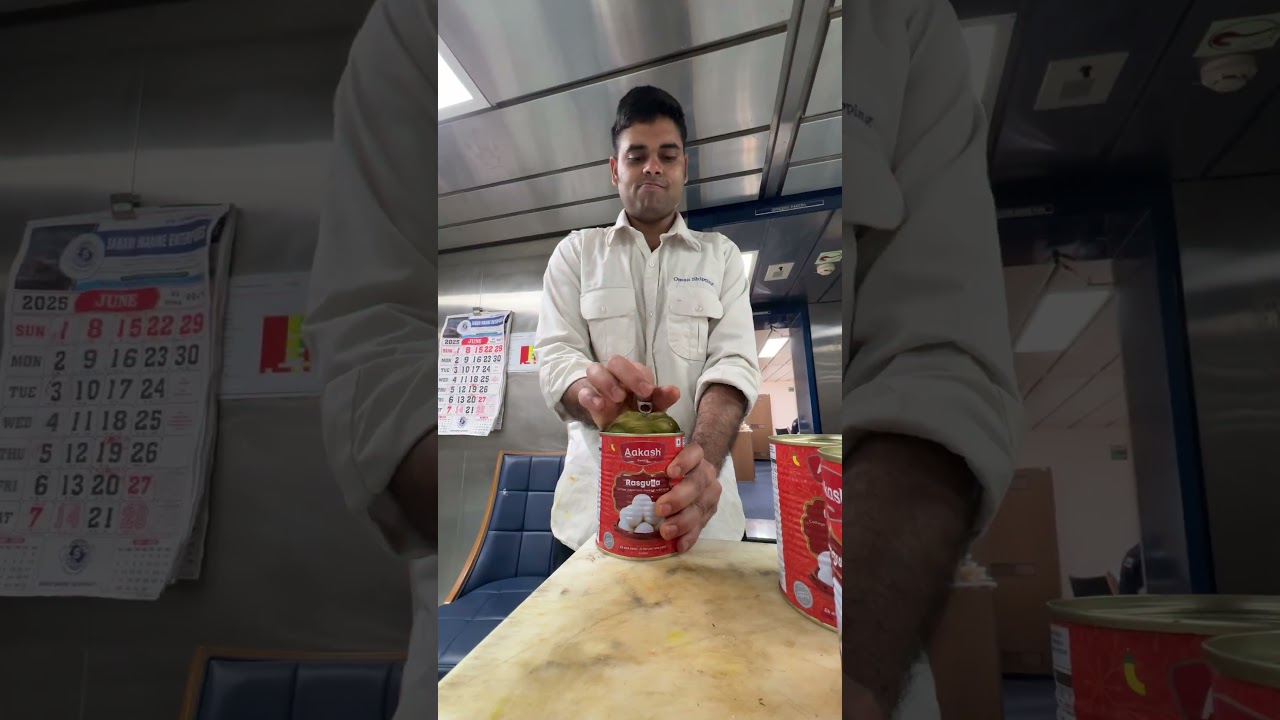 Ship pe banayi Ras Malai 🤯 | Easy Jugaad Recipe #ship #sea #cooking #foodshorts #indianfood Ship pe banayi Ras Malai 🤯 | Easy Jugaad Recipe #ship #sea #cooking #foodshorts #indianfood