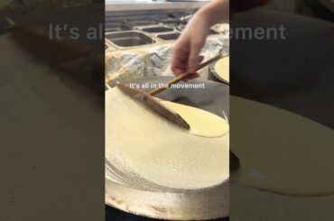 Turning crepes with precision