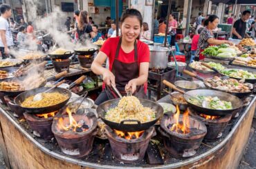 Obsessed with Border Street Food! China’s Night Walk Packed with Flavor & Crowds